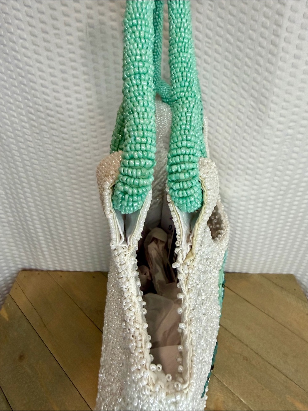 Viral Beaded Sea Turtle Tote!! - Picture 6 of 8
